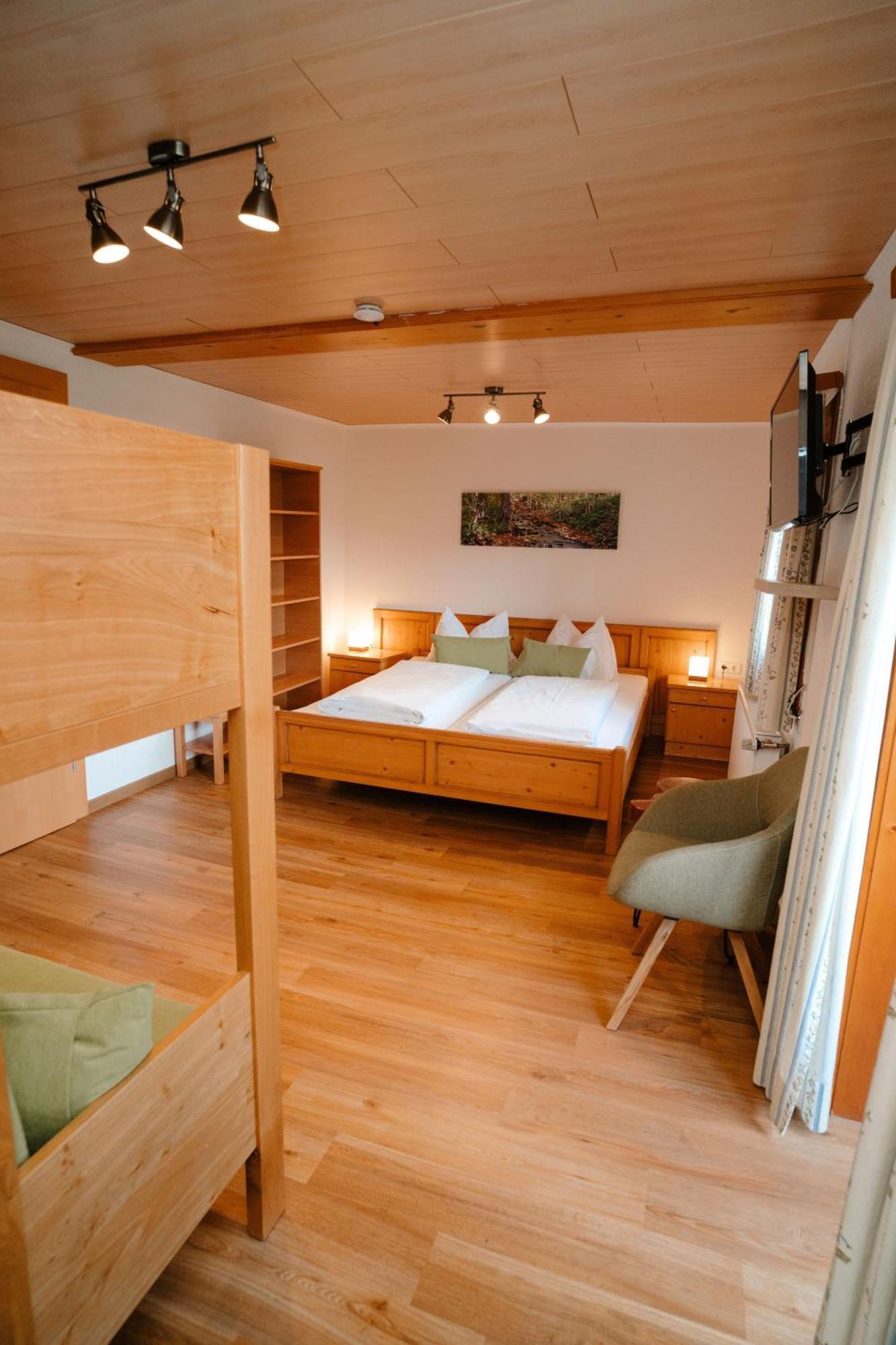 Ertlschweigerhaus Pension - Appartements - Zimmer Donnersbach Εξωτερικό φωτογραφία