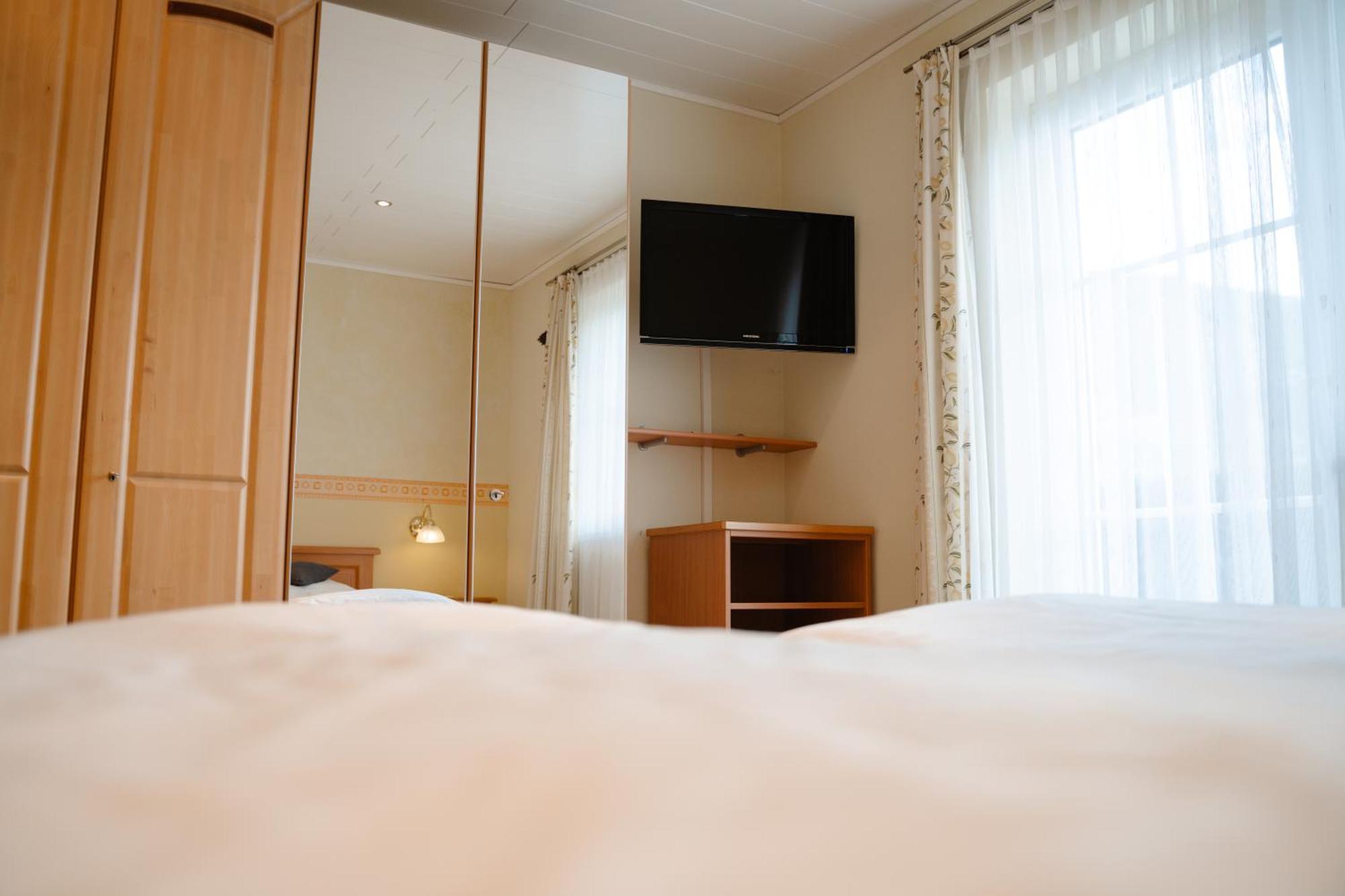 Ertlschweigerhaus Pension - Appartements - Zimmer Donnersbach Εξωτερικό φωτογραφία