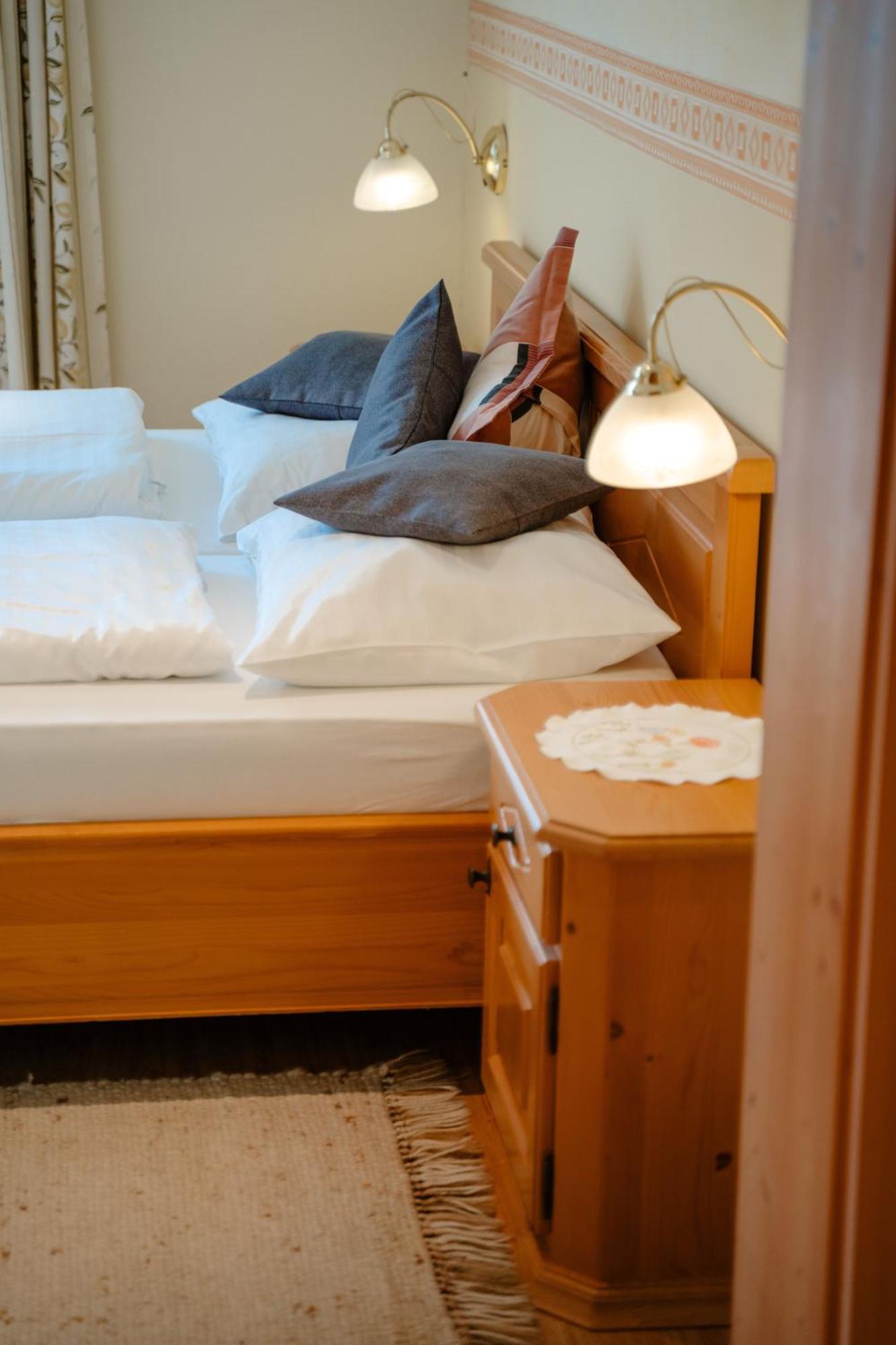 Ertlschweigerhaus Pension - Appartements - Zimmer Donnersbach Εξωτερικό φωτογραφία