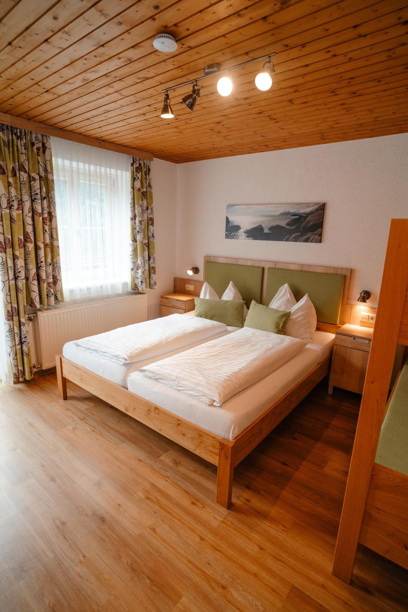 Ertlschweigerhaus Pension - Appartements - Zimmer Donnersbach Εξωτερικό φωτογραφία