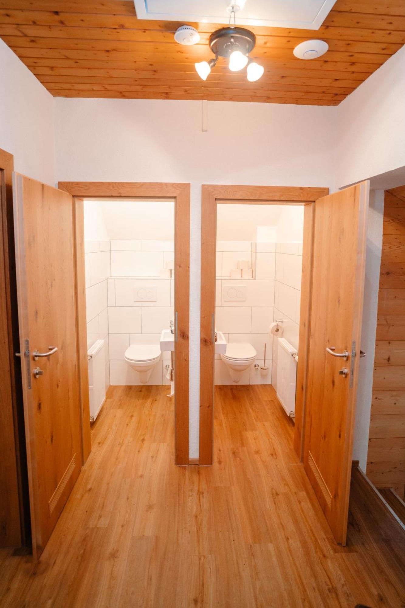 Ertlschweigerhaus Pension - Appartements - Zimmer Donnersbach Εξωτερικό φωτογραφία