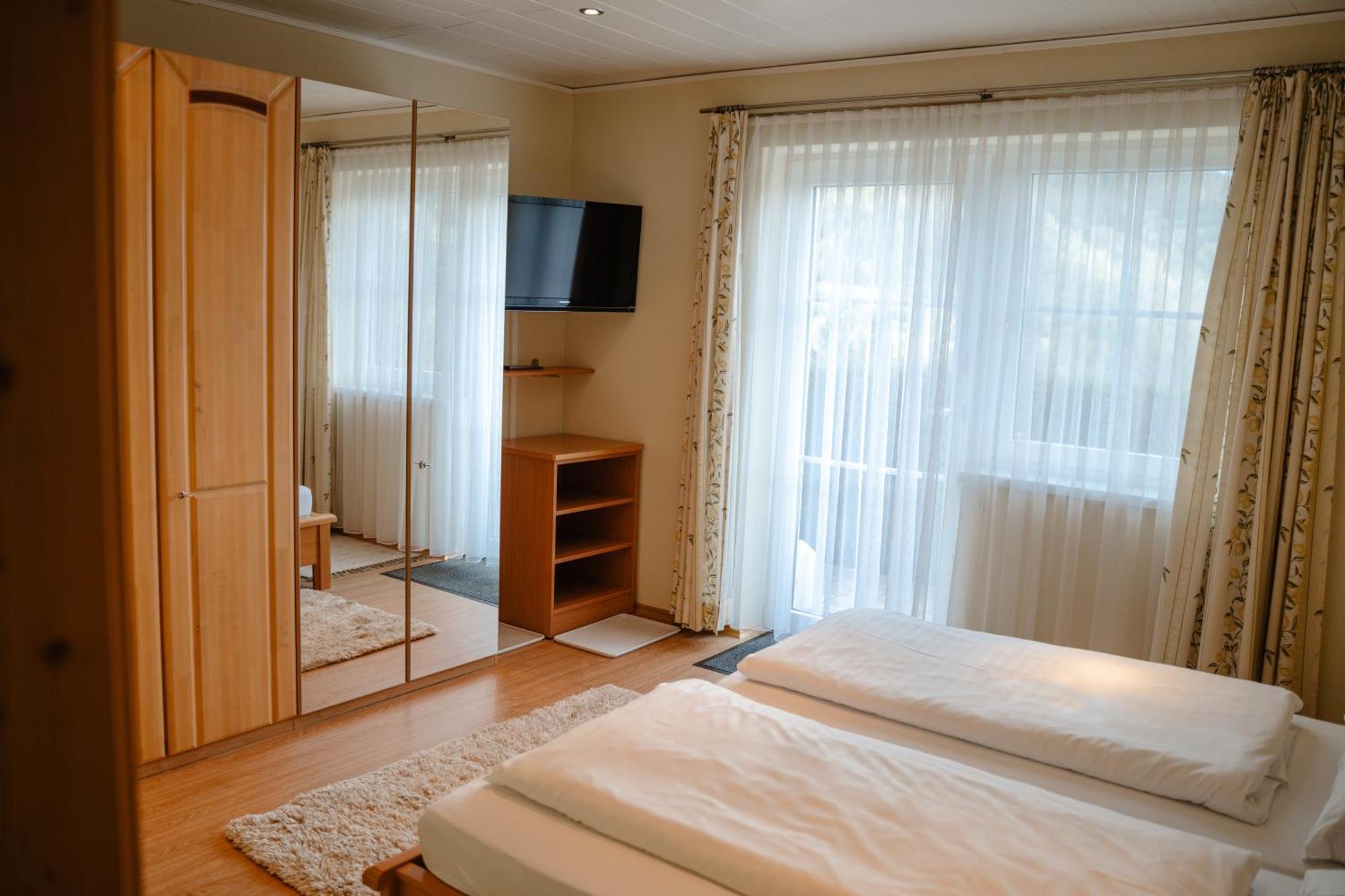 Ertlschweigerhaus Pension - Appartements - Zimmer Donnersbach Εξωτερικό φωτογραφία