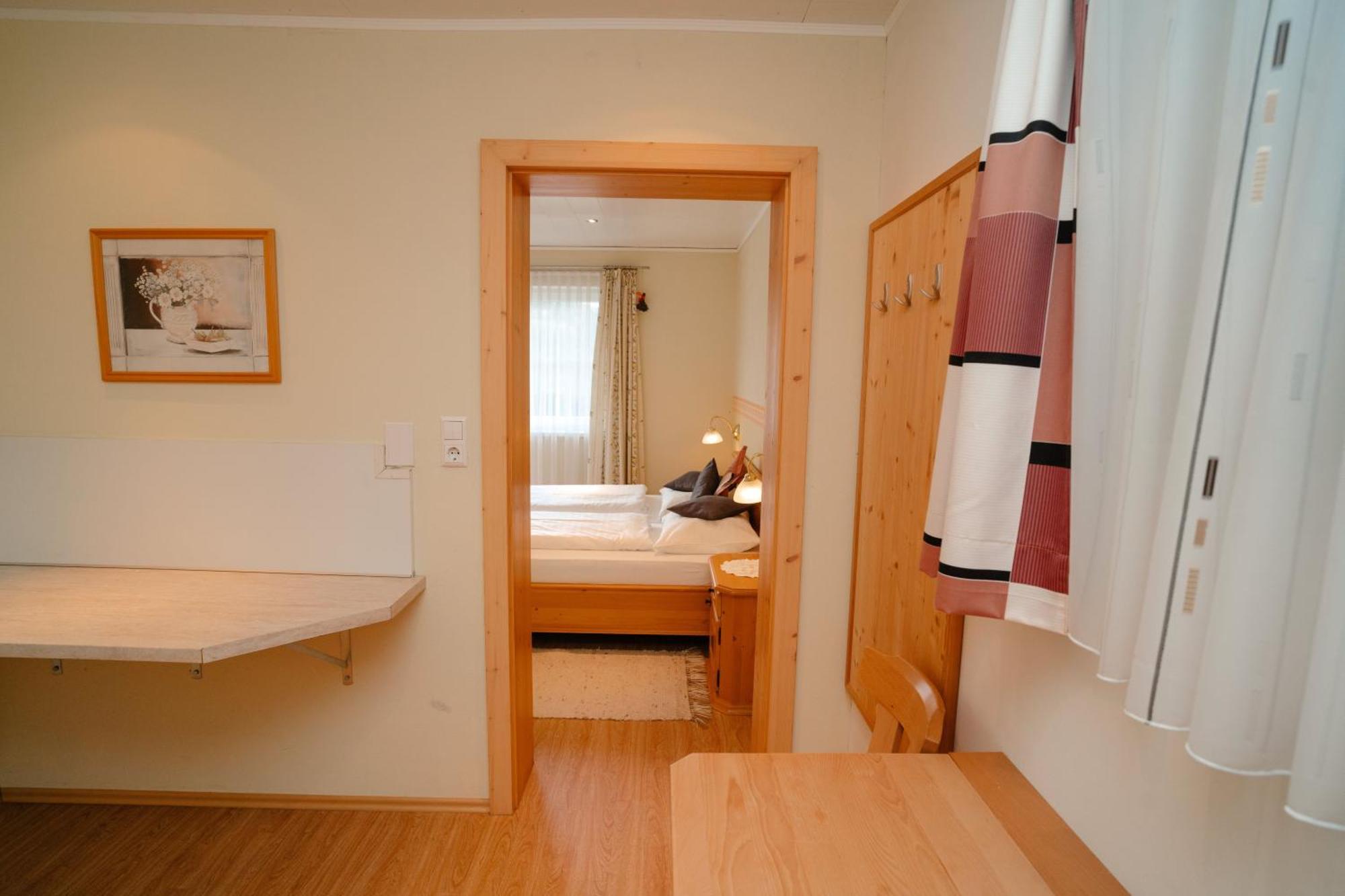 Ertlschweigerhaus Pension - Appartements - Zimmer Donnersbach Εξωτερικό φωτογραφία
