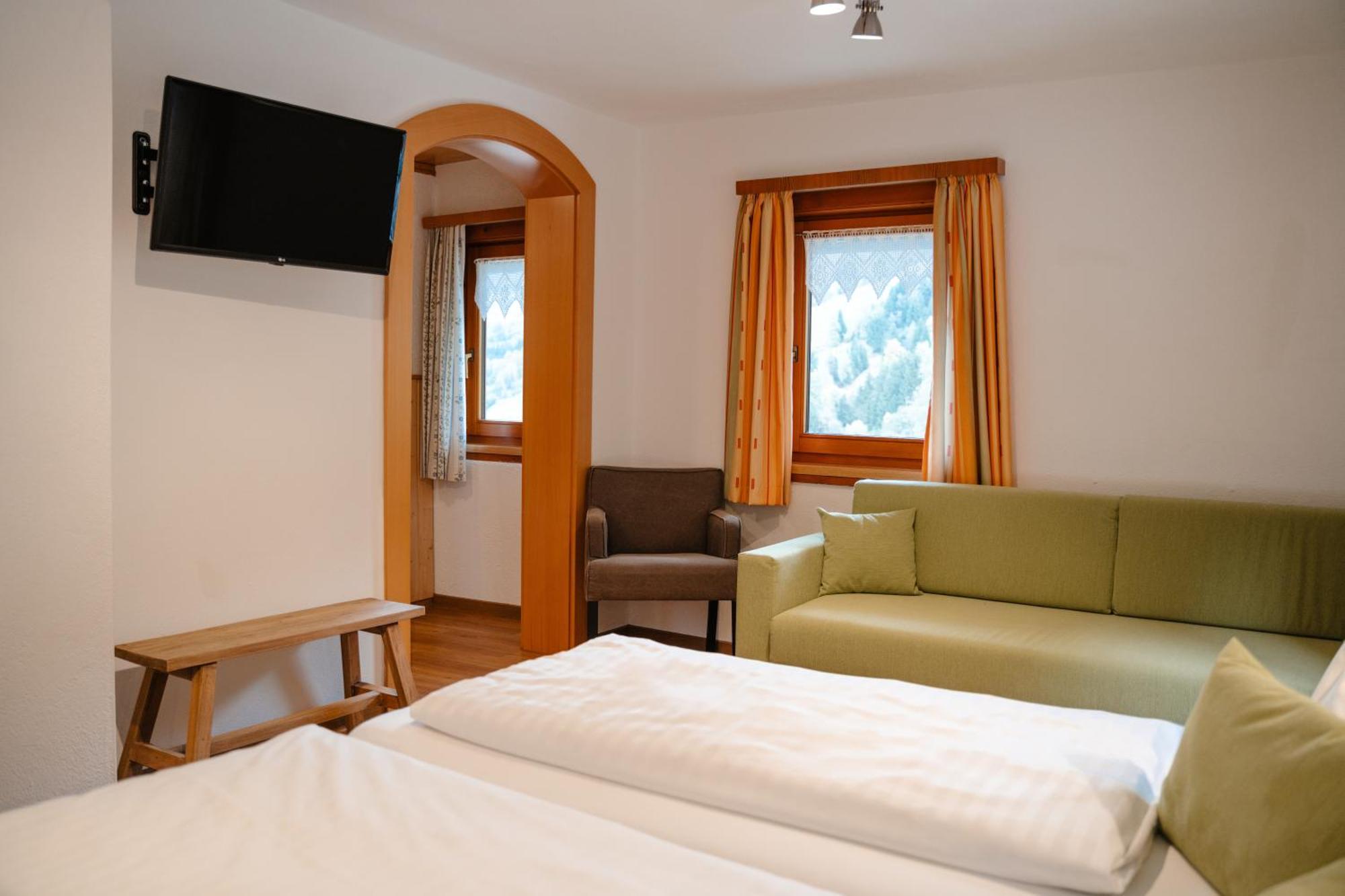 Ertlschweigerhaus Pension - Appartements - Zimmer Donnersbach Εξωτερικό φωτογραφία